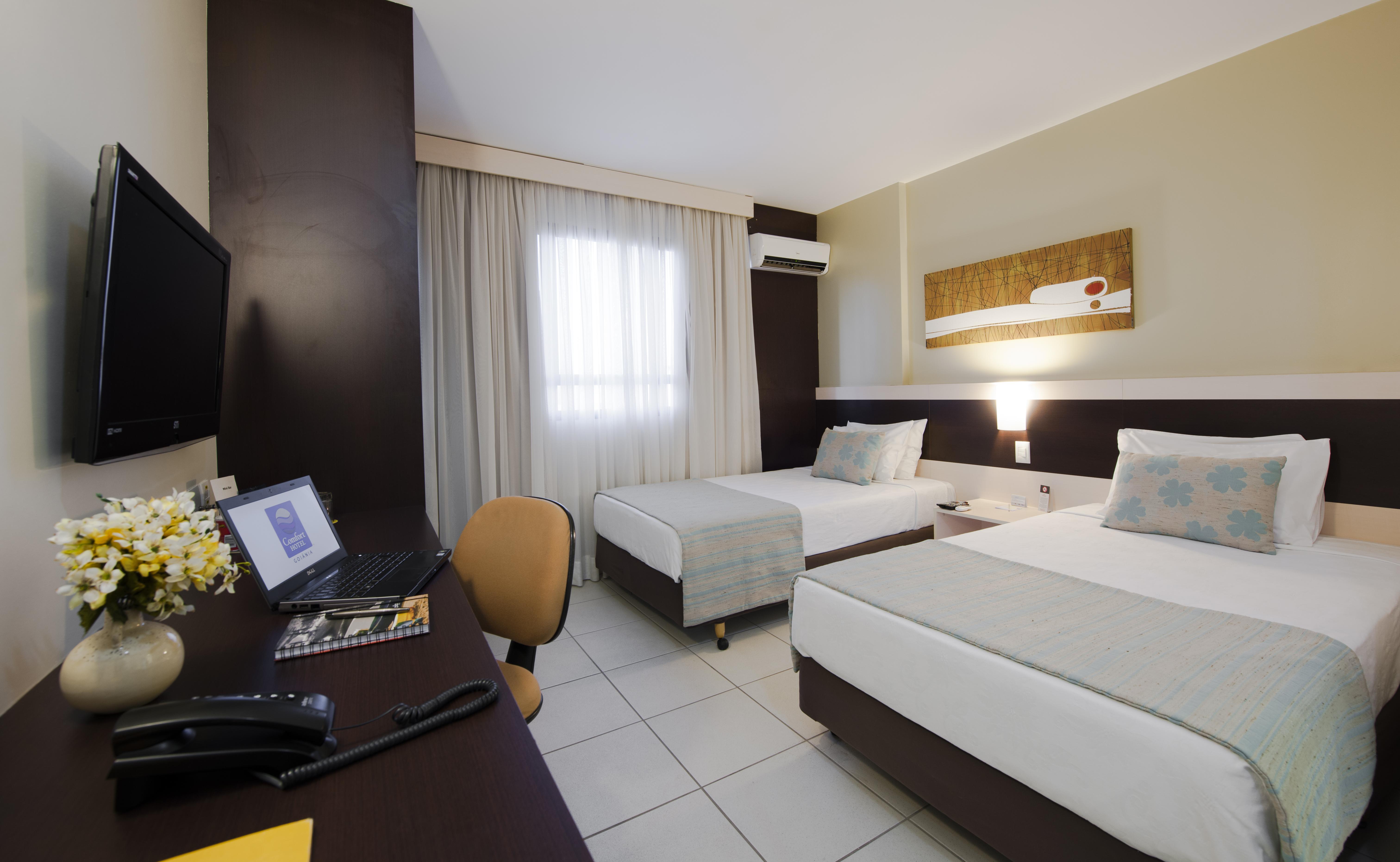 Comfort Hotel Goiania — Fotos 1